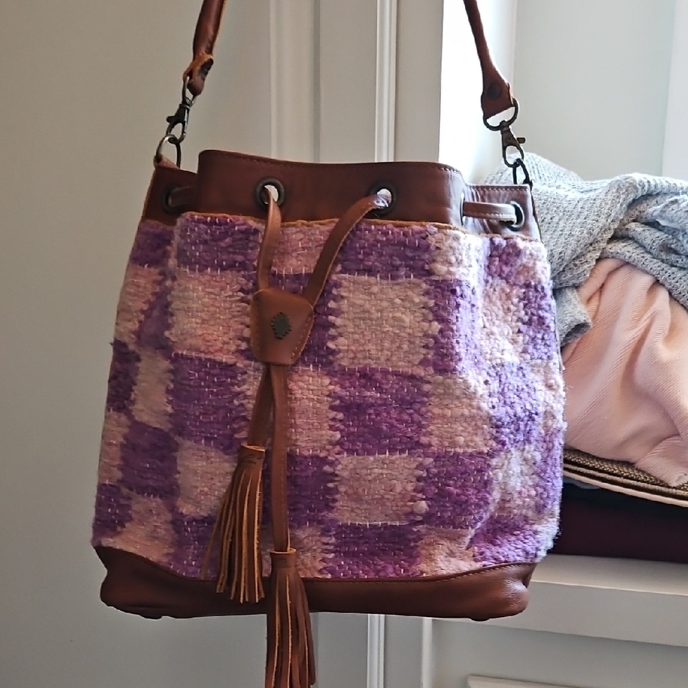Nena & Co. Momo Bucket Bag